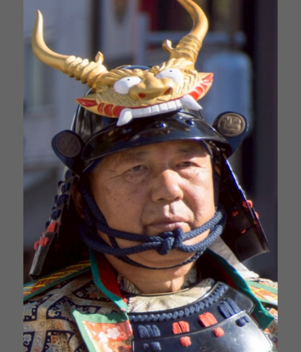 大前　保夫